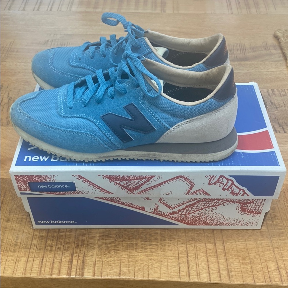 New Balance Blue Sneakers Suede Mesh Retro